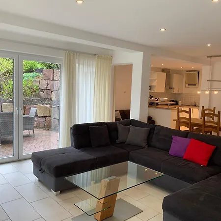 Wiesemann Parkappartements & Dependance - Naehe Ettelsberg-talstation 아파트 *