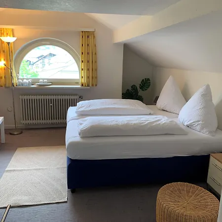 Wiesemann Parkappartements & Dependance - Naehe Ettelsberg-talstation * ヴィリンゲン