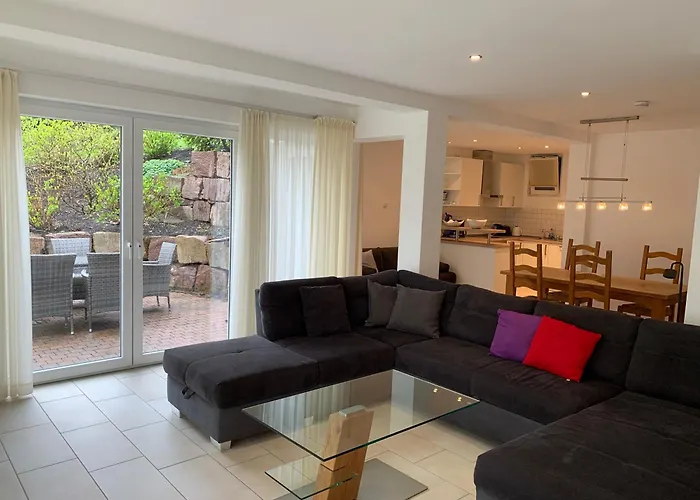 Wiesemann Parkappartements & Dependance - Naehe Ettelsberg-talstation 아파트 *