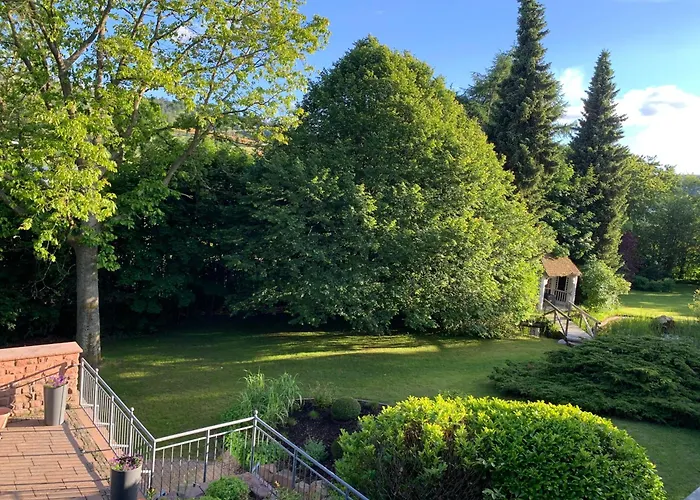 Wiesemann Parkappartements & Dependance - Naehe Ettelsberg-talstation 아파트